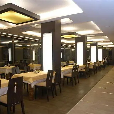 Gardenia Park 4* בנסקו