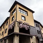 酒店 Gardenia Park 班斯科