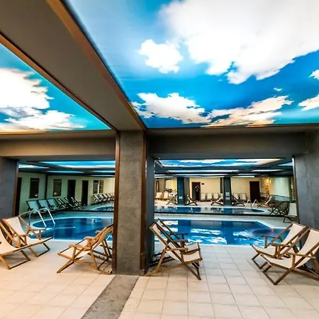 Gardenia Park Hotell 4*