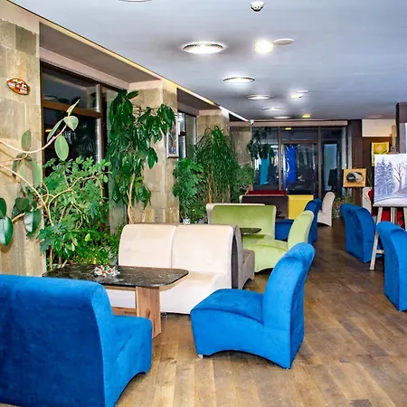 Gardenia Park 4*