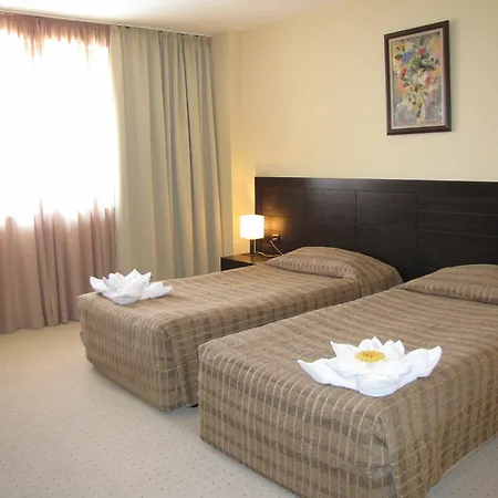 Hotell Gardenia Park 4*